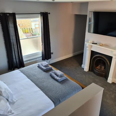 Tramway Hotel Pakefield Bagian luar foto
